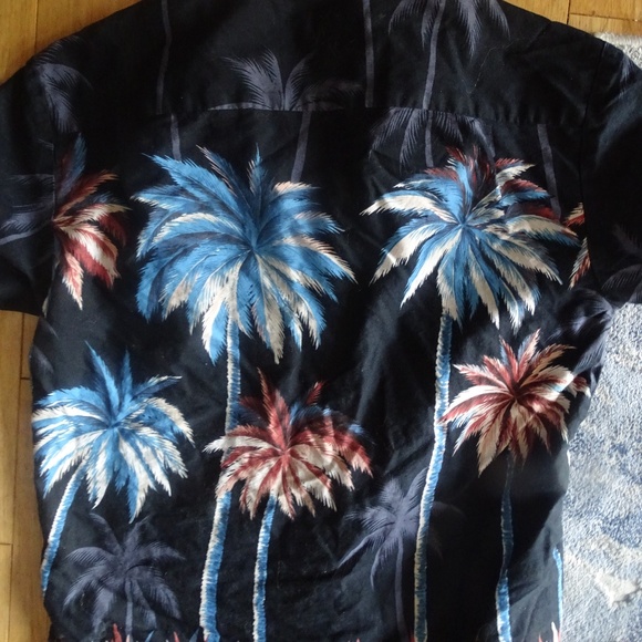 PACIFIC LEGEND HAWAIIAN SHIRT SIZE SMALL - Picture 2 of 2